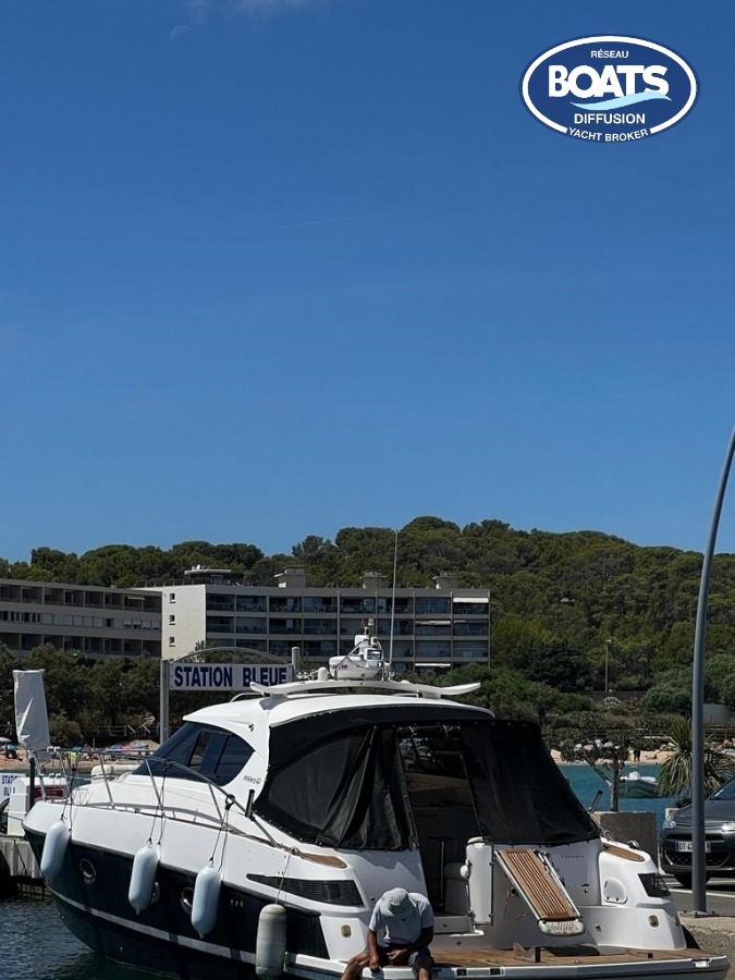 Photo de Elan Motorni Elan 42 HT 2