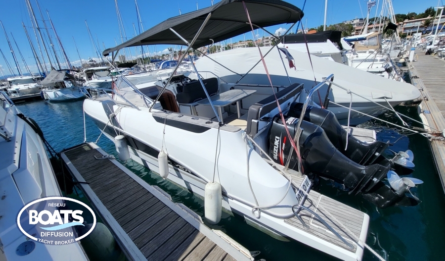 Photo de BENETEAU Flyer 8.8 Sundeck 1