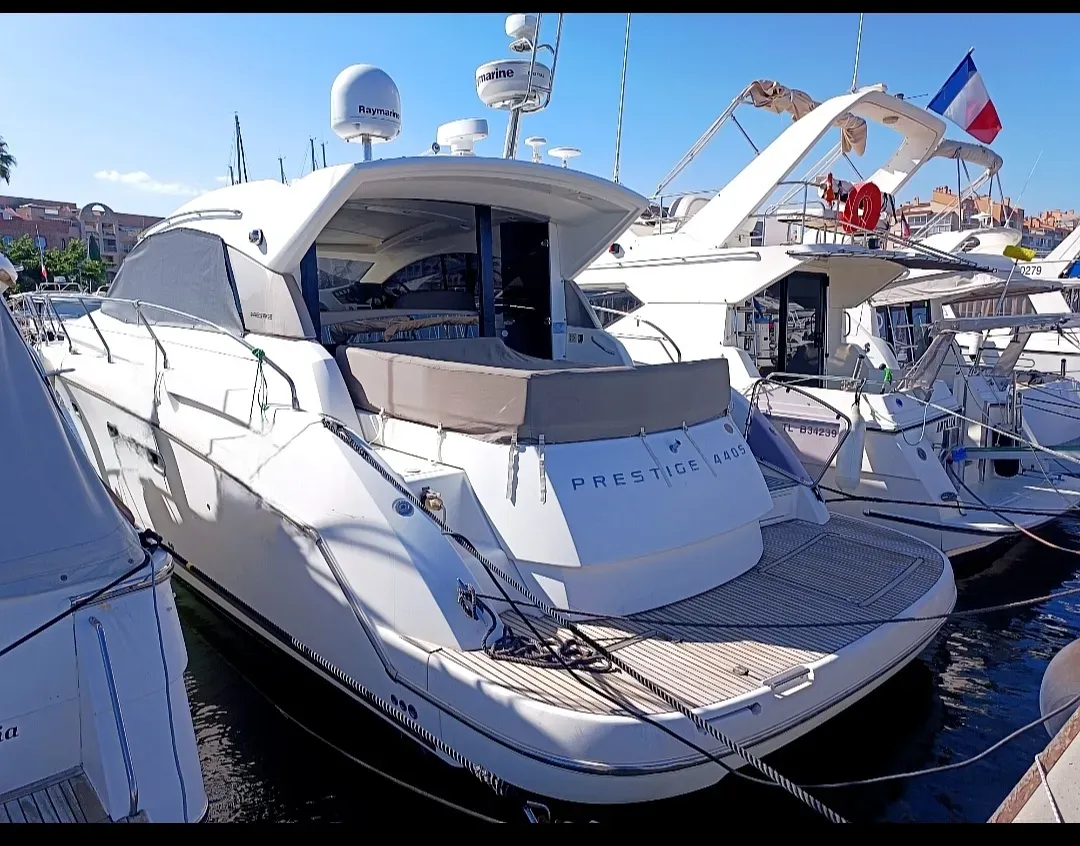 Photo de JEANNEAU Prestige 440 S 2