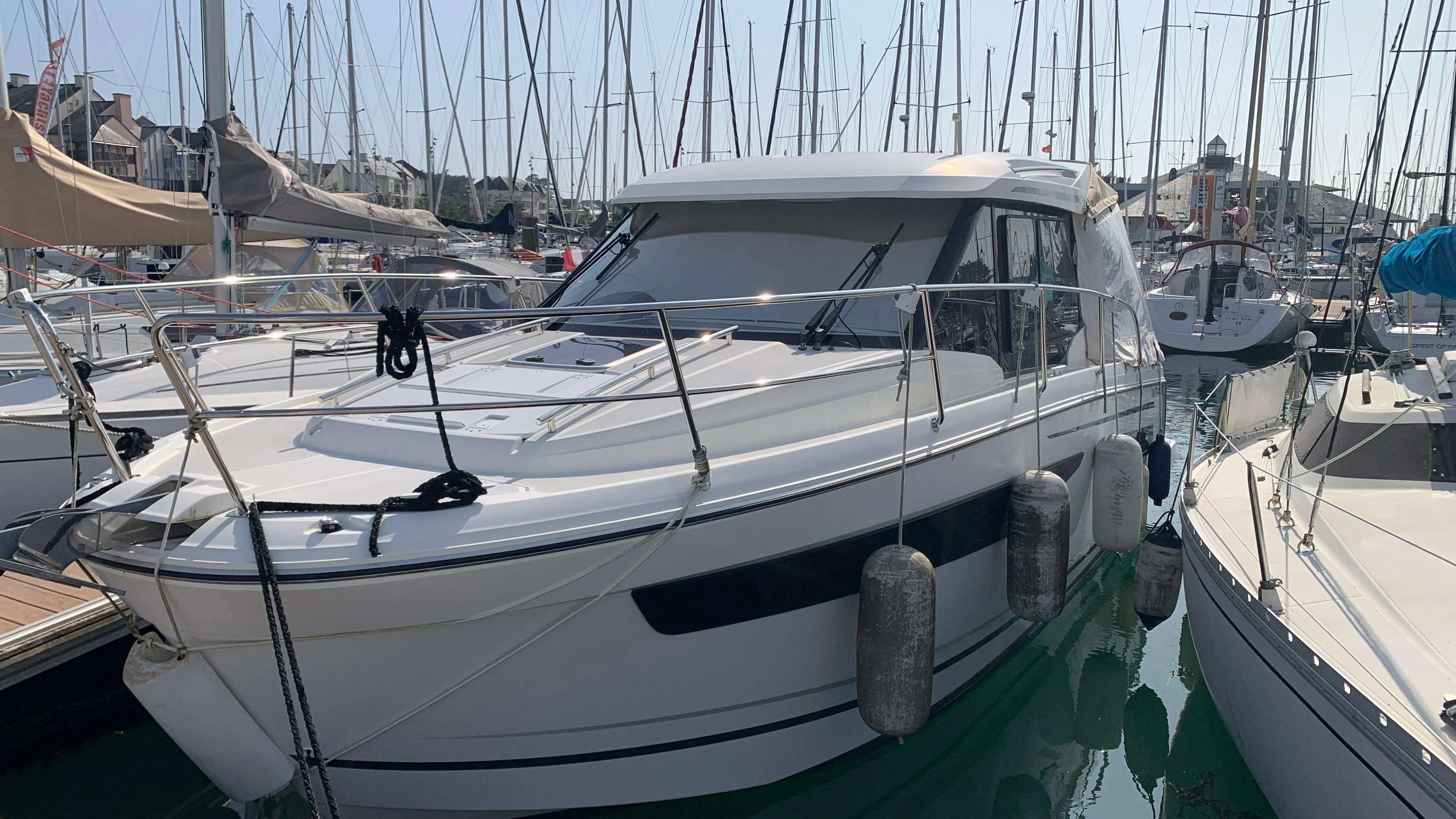 Photo de JEANNEAU MERRY FISHER 895 1