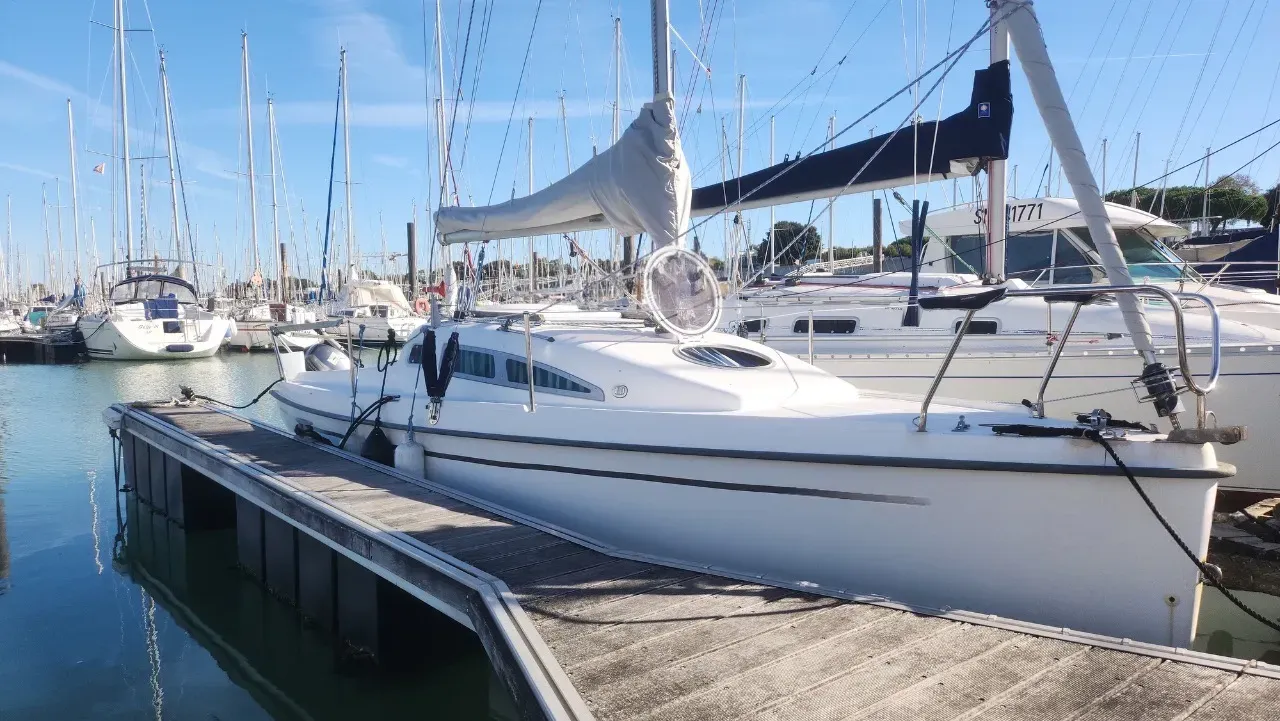 Photo de B2 marine DJINN 7 1