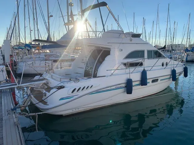 Photo de  SEALINE 330 STATESMAN FLY 1