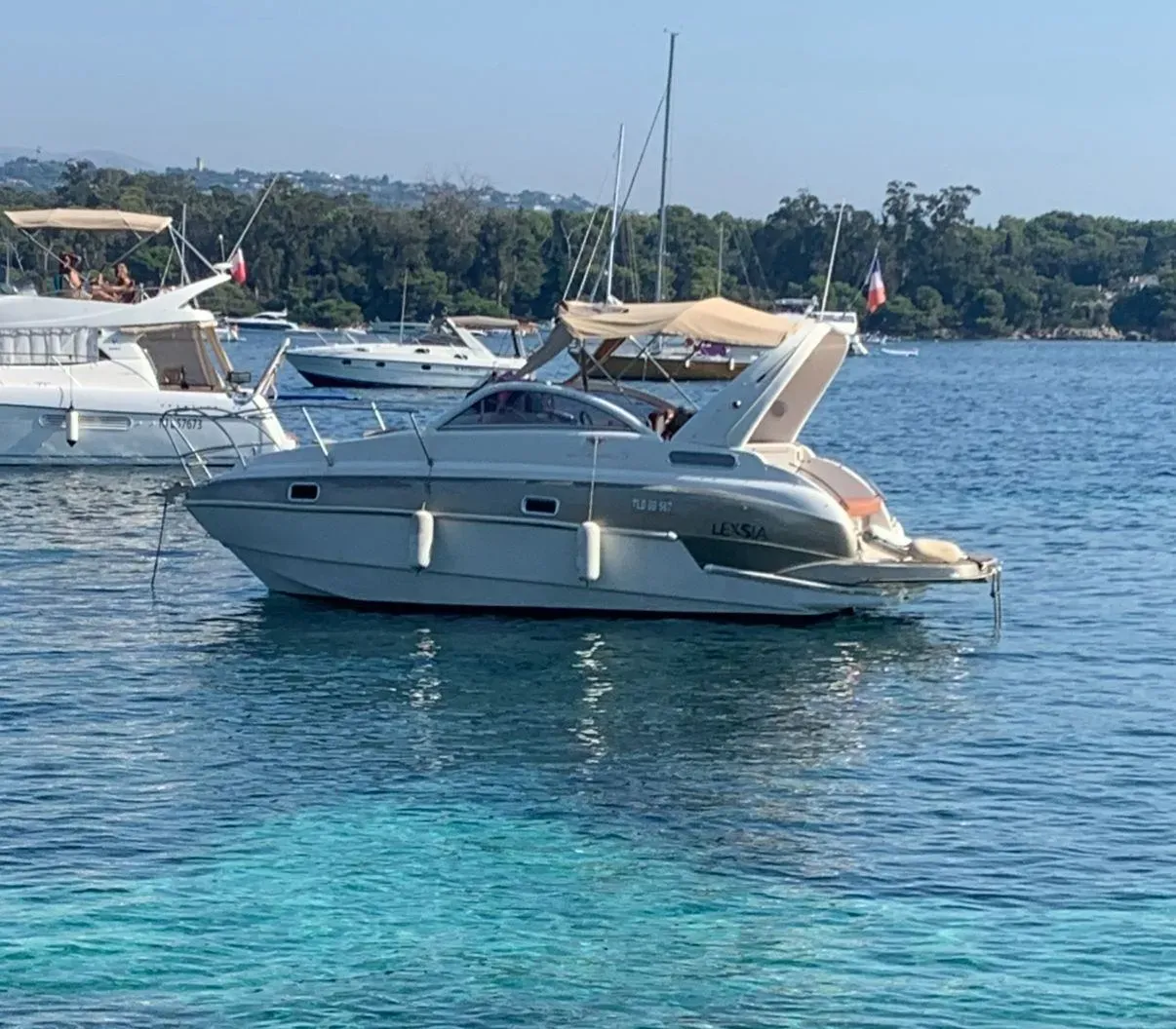 Photo de Lexsia  Silence 28 2