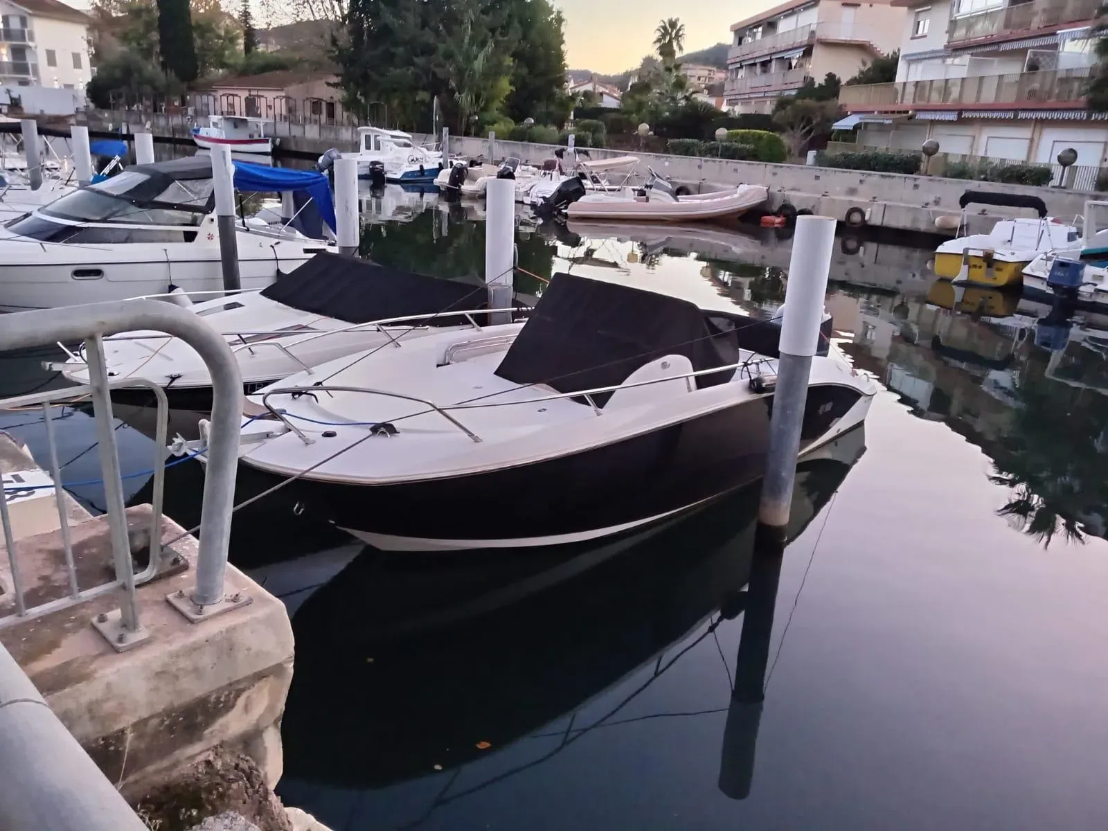 Photo de SESSA Marine  KEY LARGO 24 2