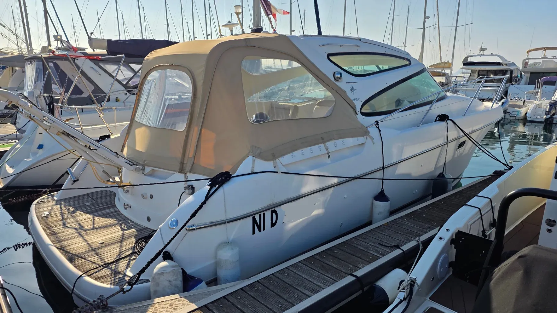 Photo de JEANNEAU PRESTIGE 34 S Hard Top 1