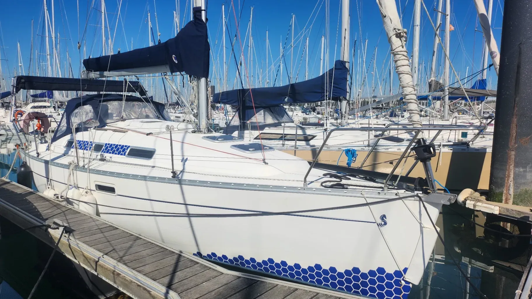 Photo de BENETEAU OCEANIS 311 CLIPPER 1