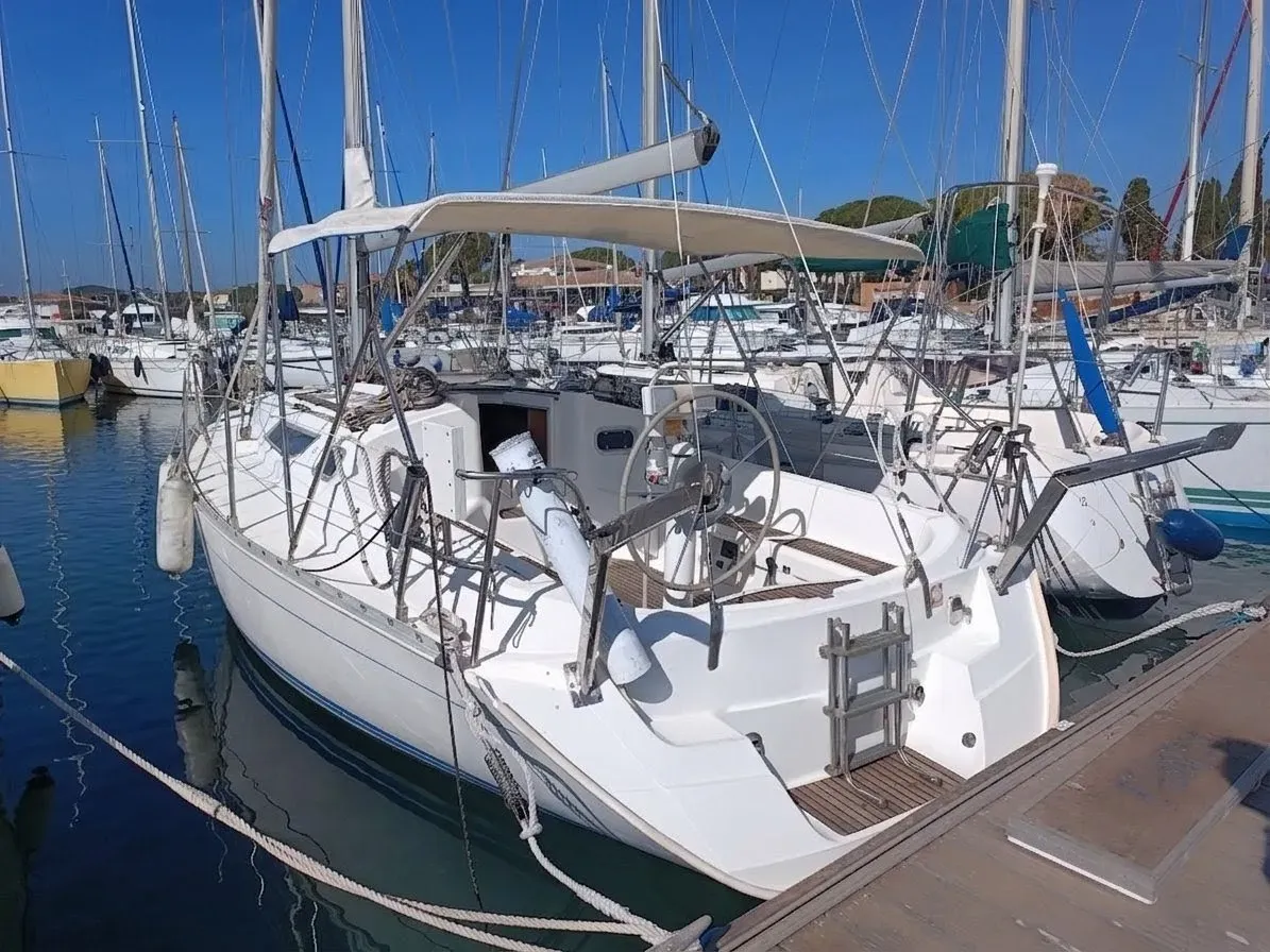 Photo de JEANNEAU SUN ODYSSEY 32.1  1