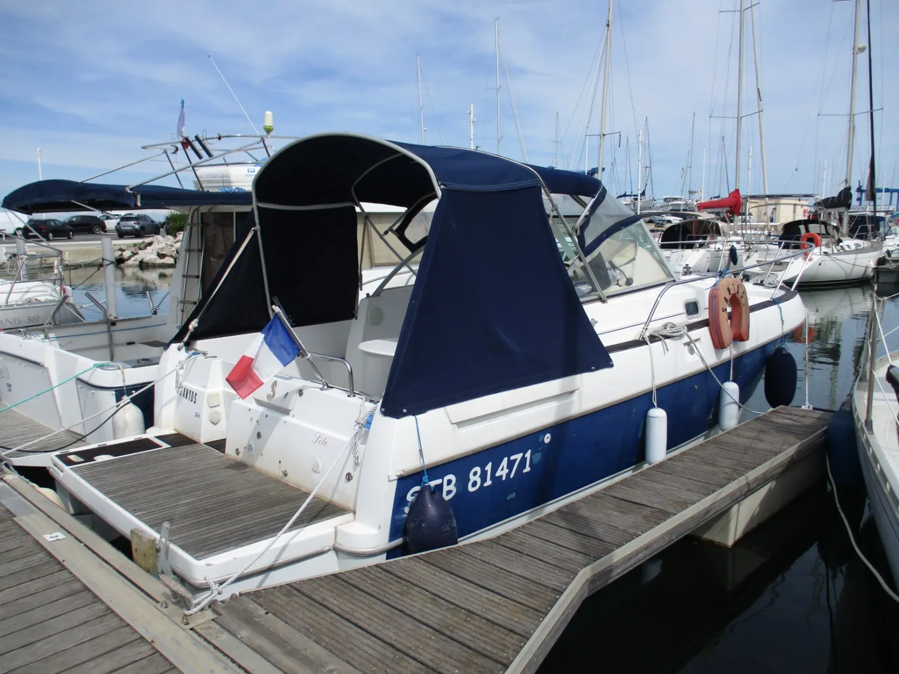 Photo de BENETEAU BENETAU OMBRINE 800 WA  1