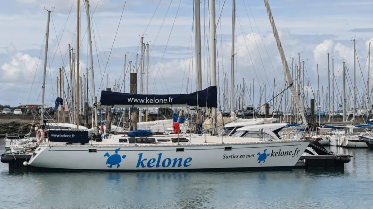 Photo de JEANNEAU SUN KISS 45 1