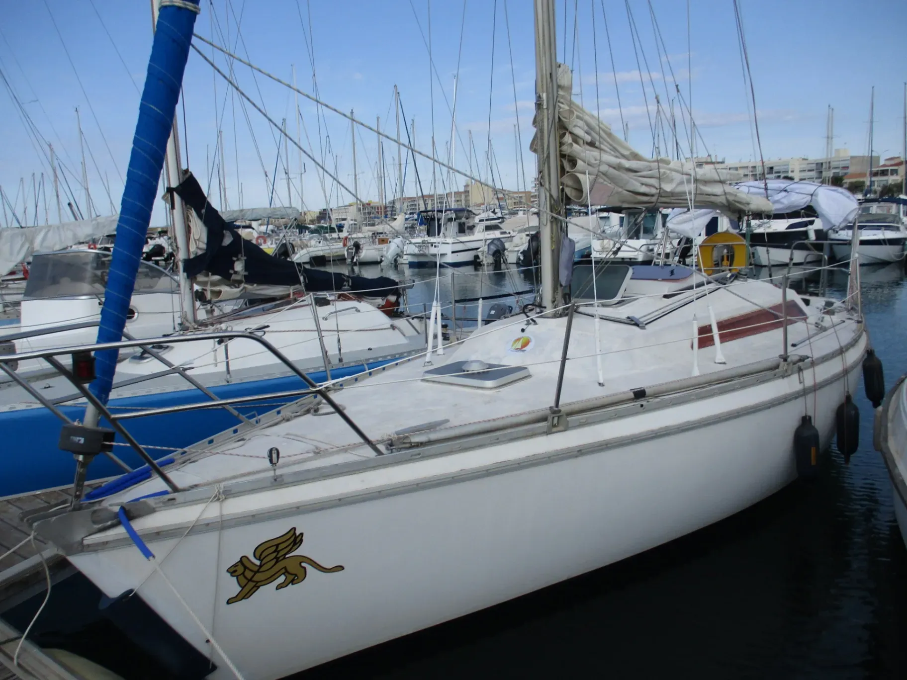 Photo de  JEANNEAU AQUILA  1